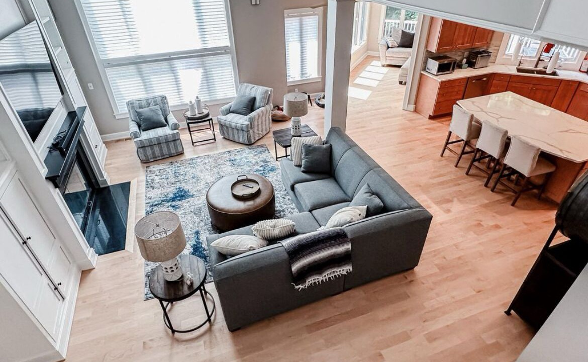 Photo of Livingroom in Spring Lake
