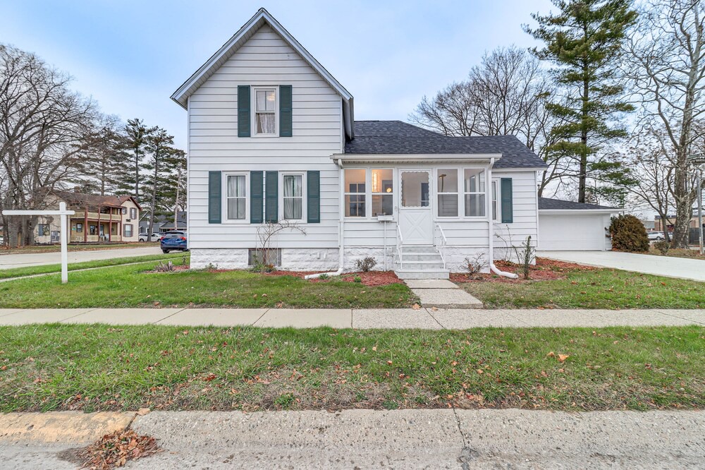 Photo of Outdoor in Belleville