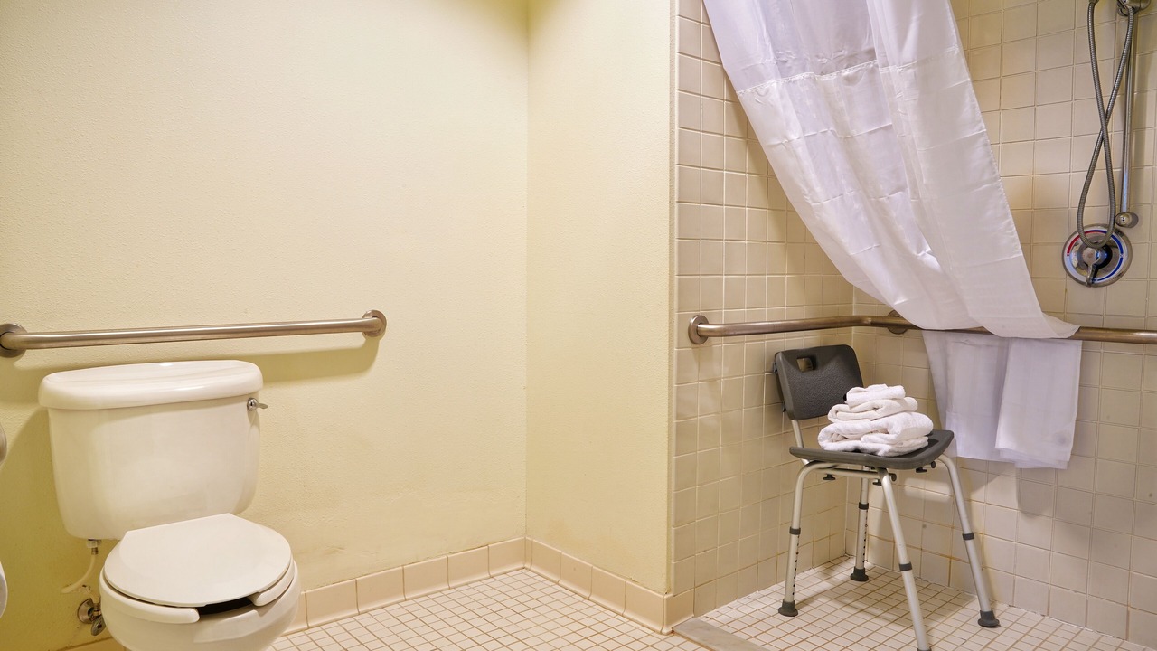 Photo of Bathroom in Walker