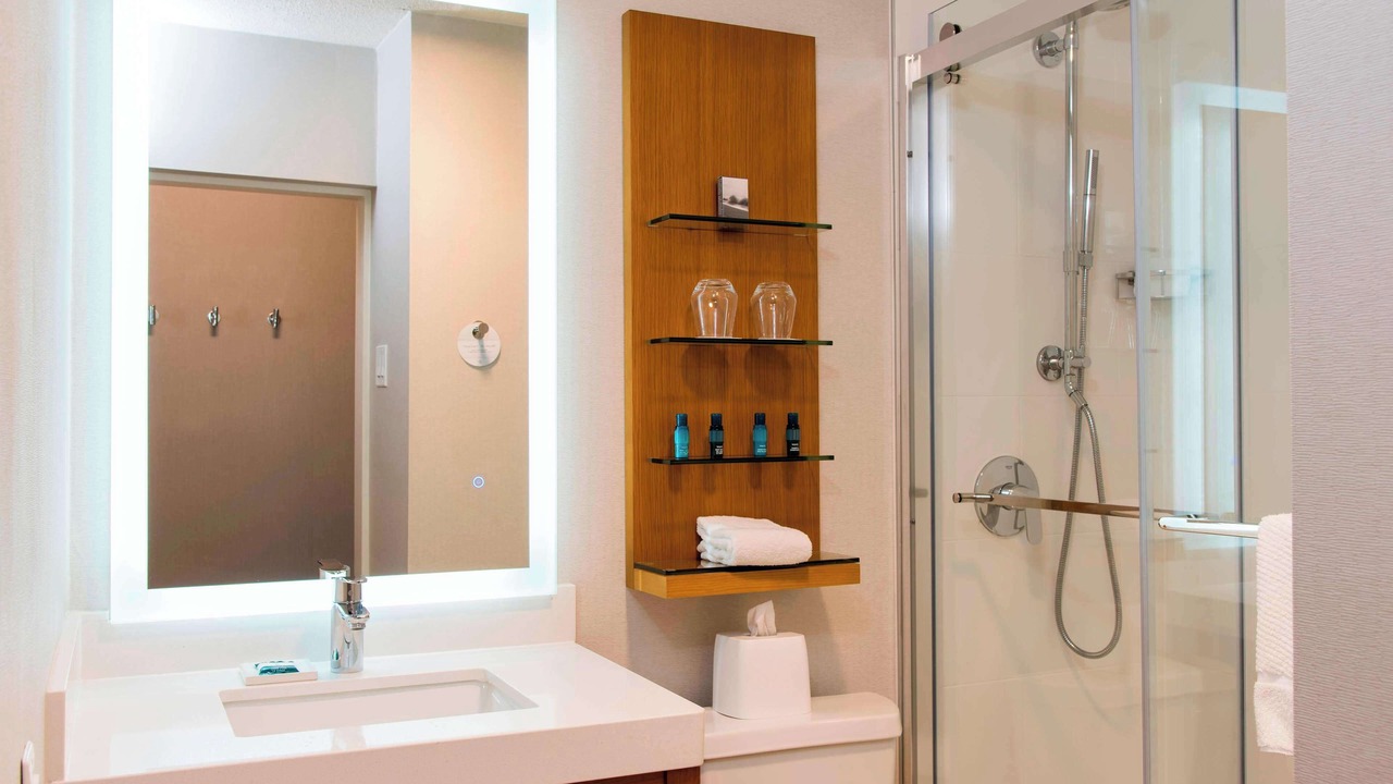 Photo of Bathroom in East Paris