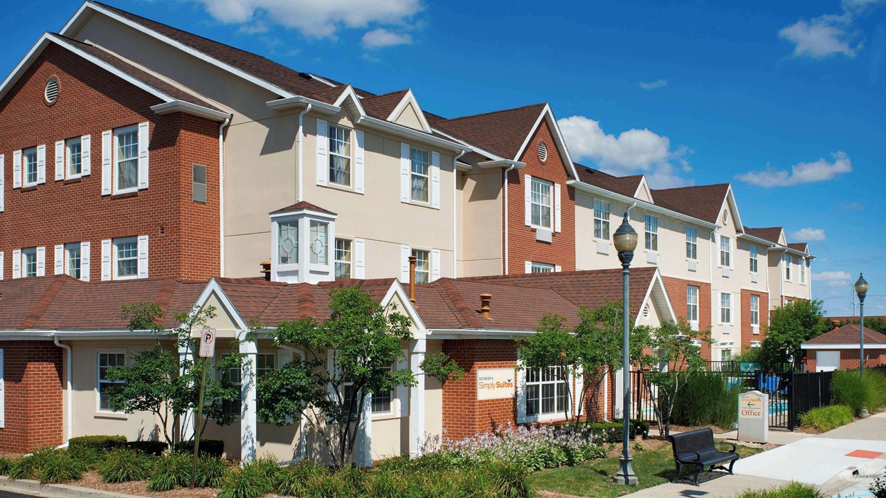 Photo of Buildings in Novi