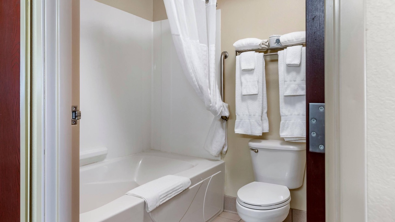 Photo of Bathroom in Grandville