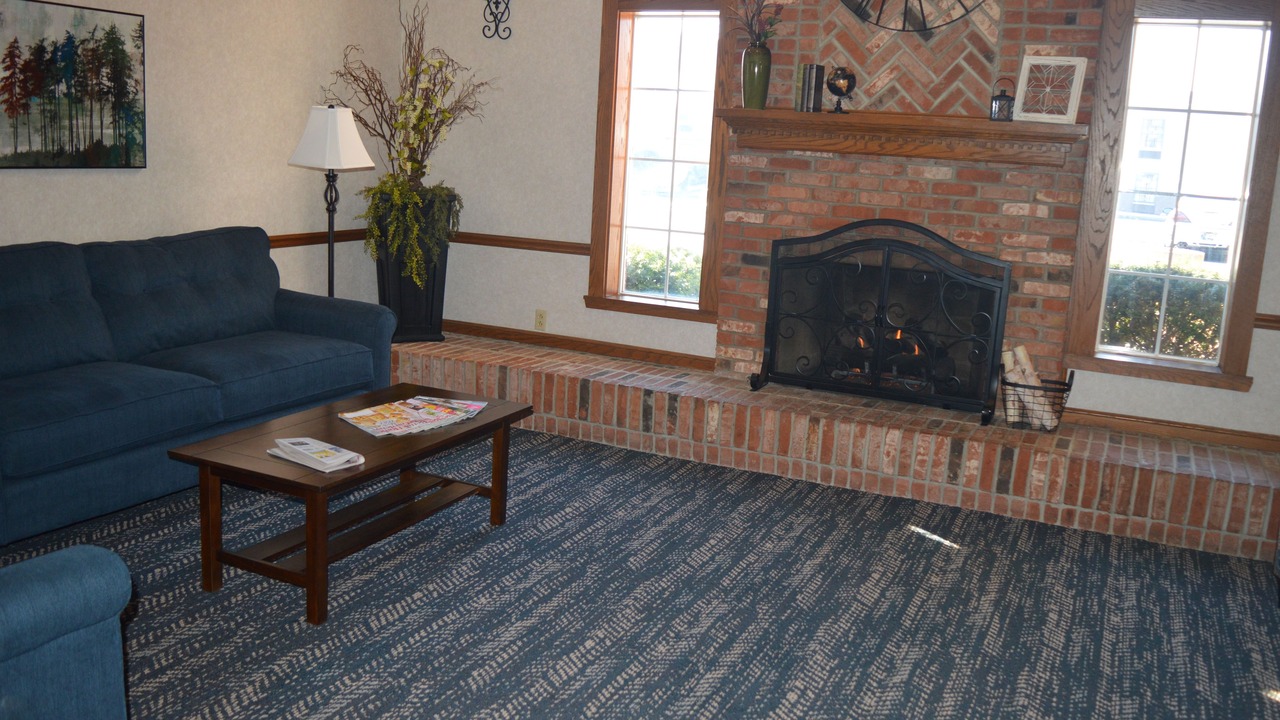 Photo of Livingroom in Greenfield