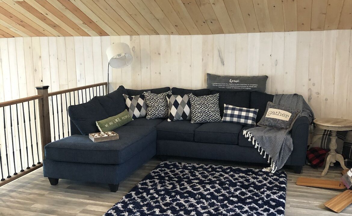 Photo of Livingroom in Paw Paw