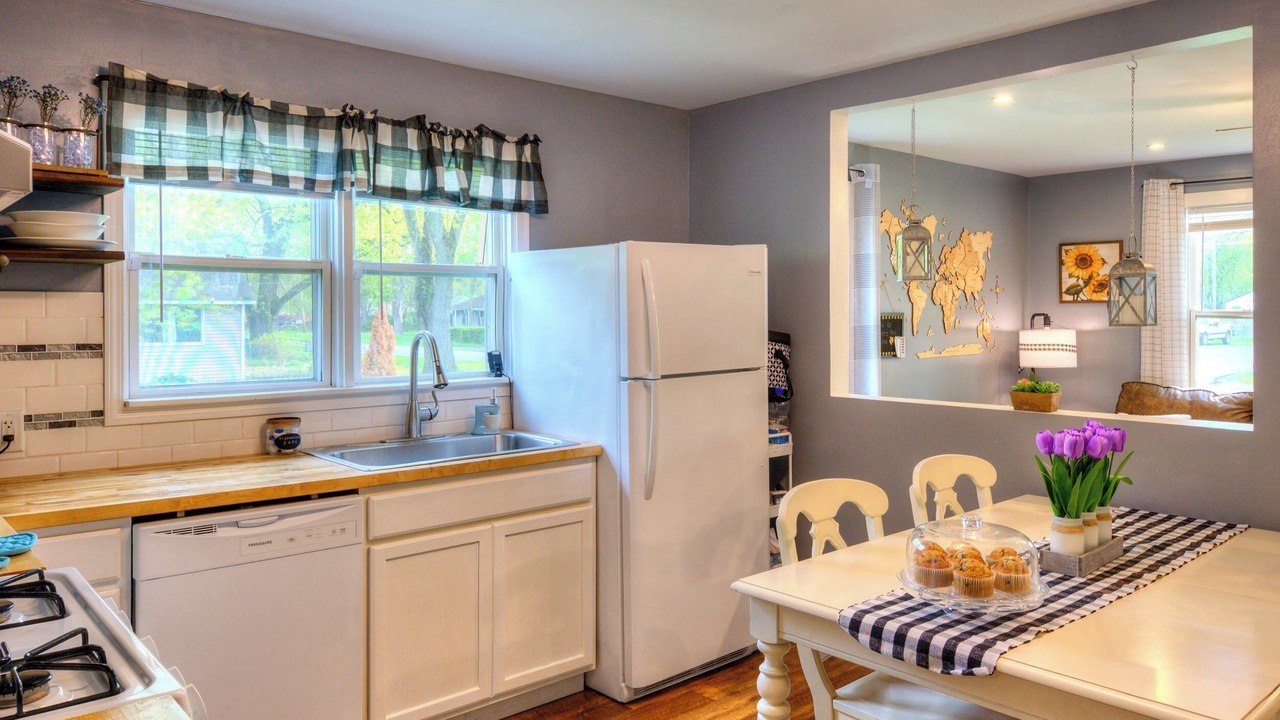 Photo of Kitchen in Gary