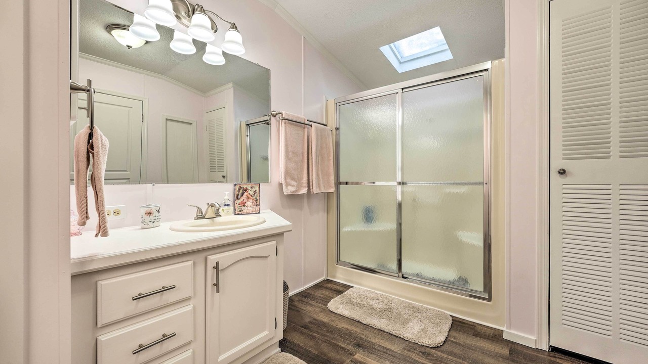 Photo of Bathroom in South Haven