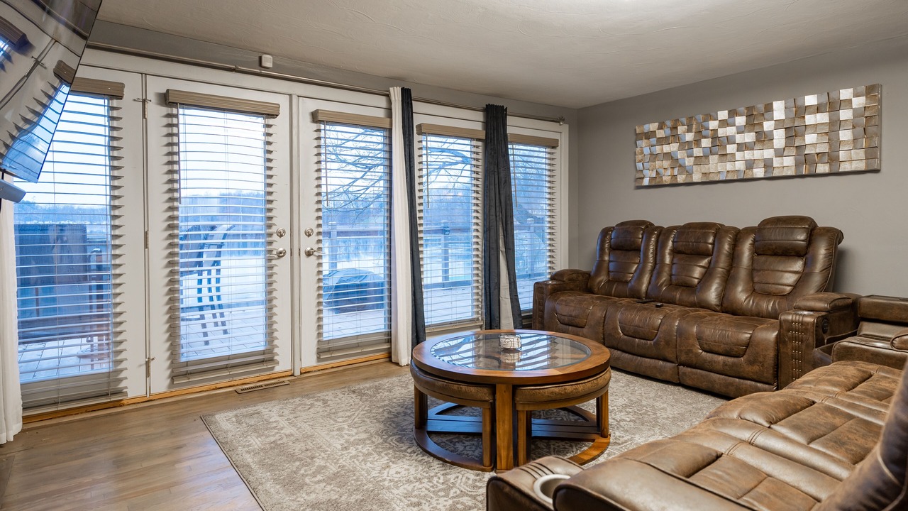 Photo of Livingroom in Jones