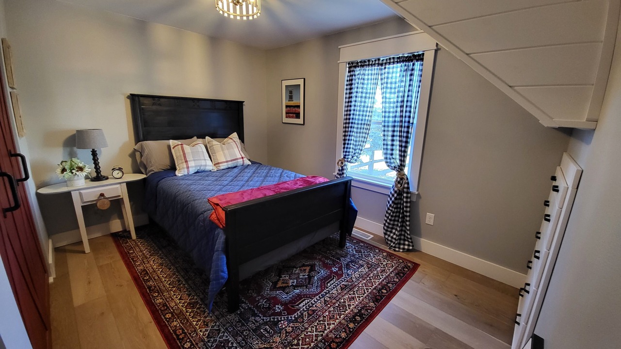 Photo of Bedroom in Curtice