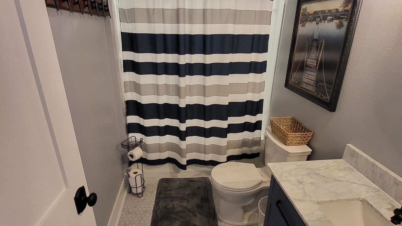 Photo of Bathroom in Curtice