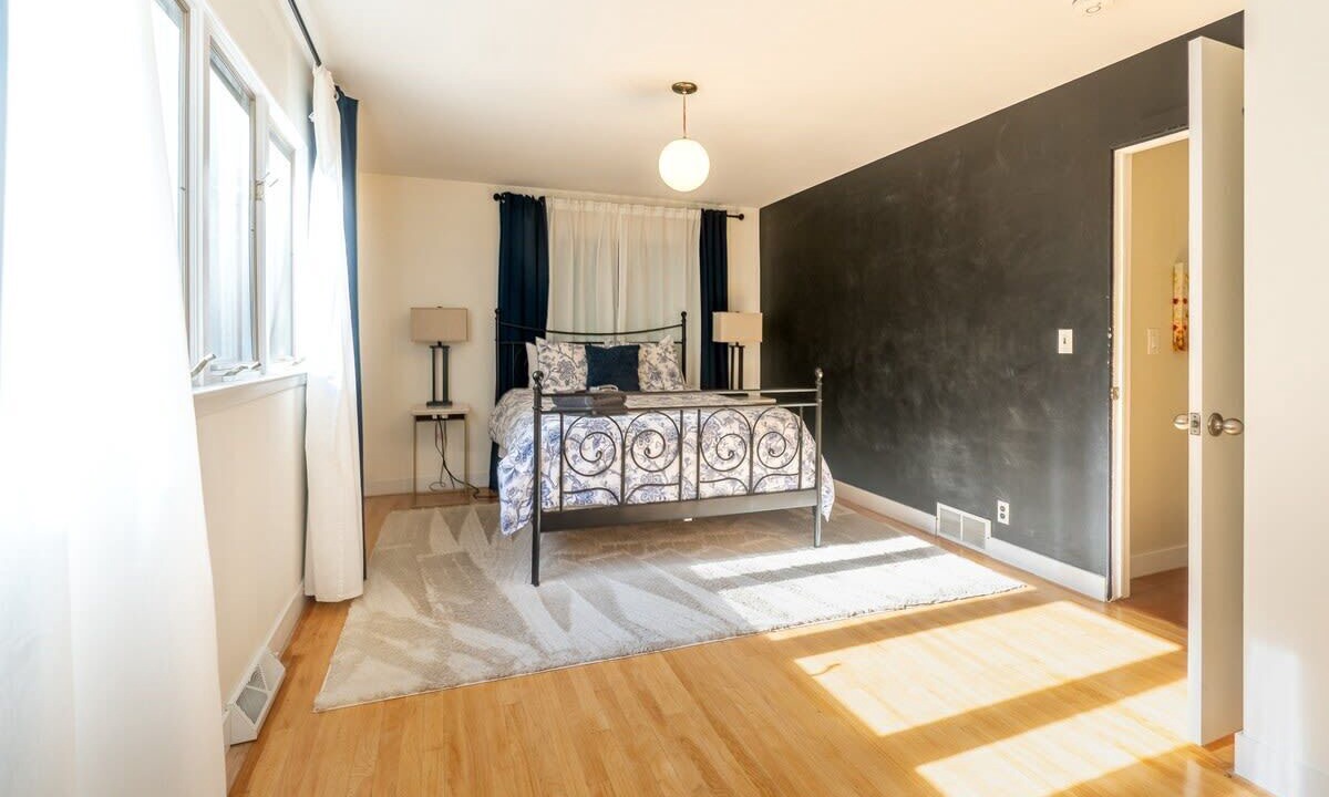 Photo of Bedroom in Berrien Springs