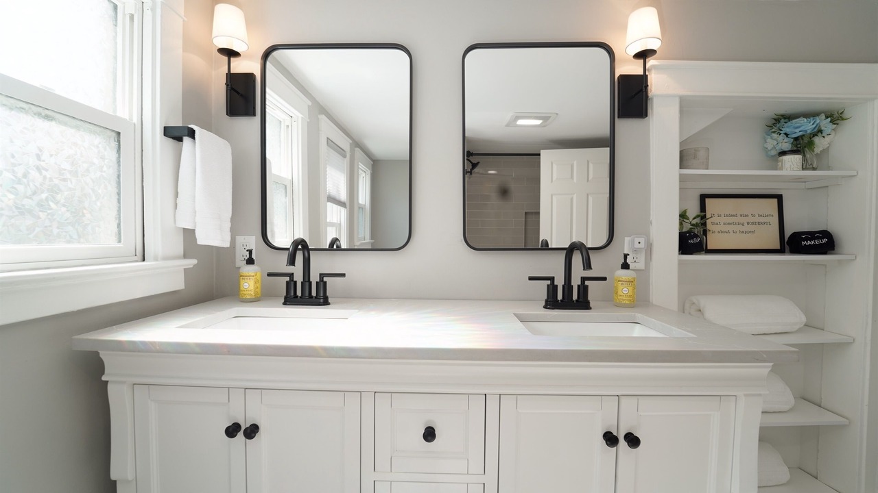 Photo of Bathroom in South Haven