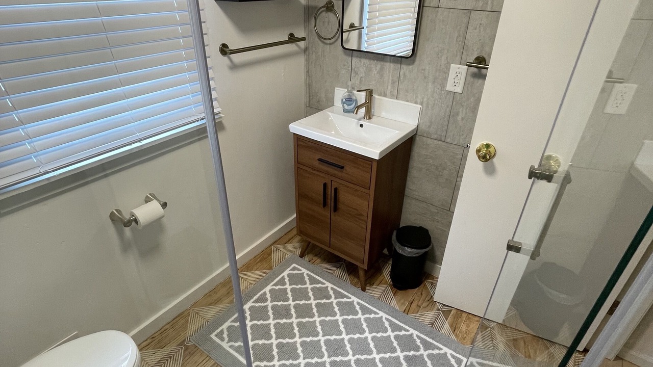Photo of Bathroom in Shipshewana