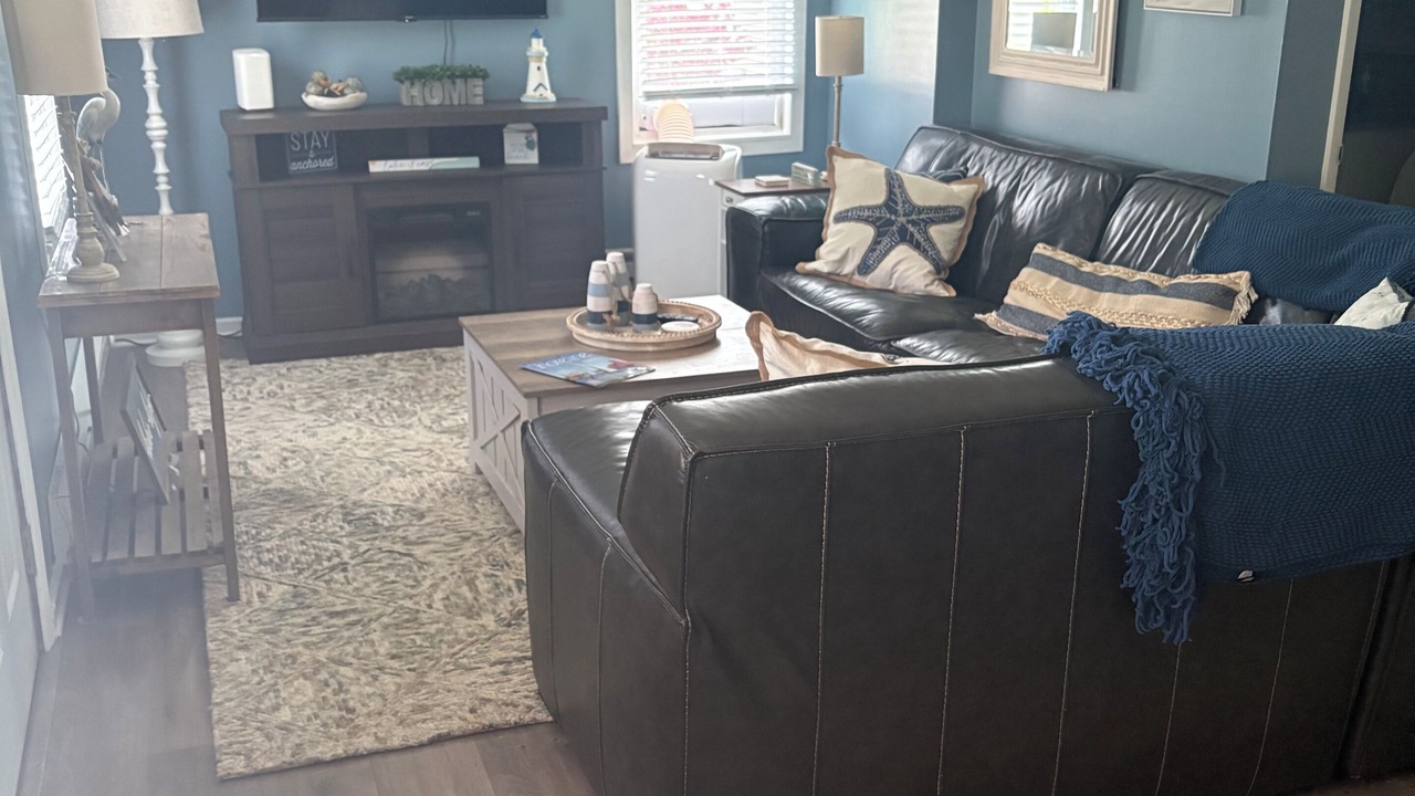 Photo of Livingroom in Ferrysburg