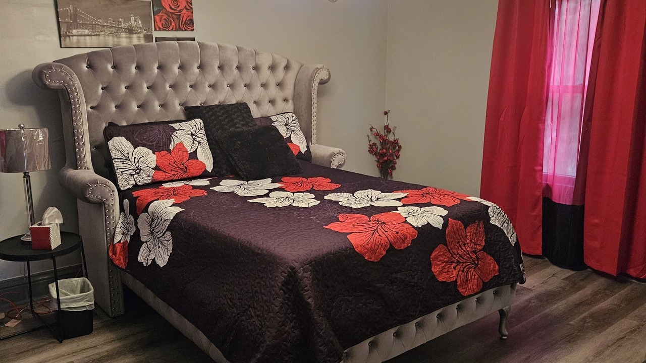 Photo of Bedroom in Gary