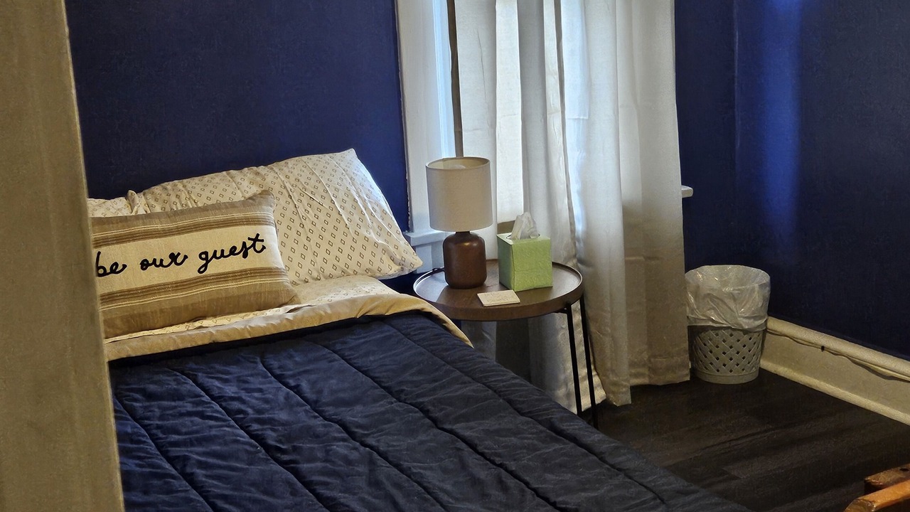 Photo of Bedroom in Gary
