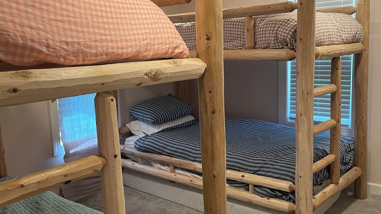 Photo of Bedroom in Sister Lakes