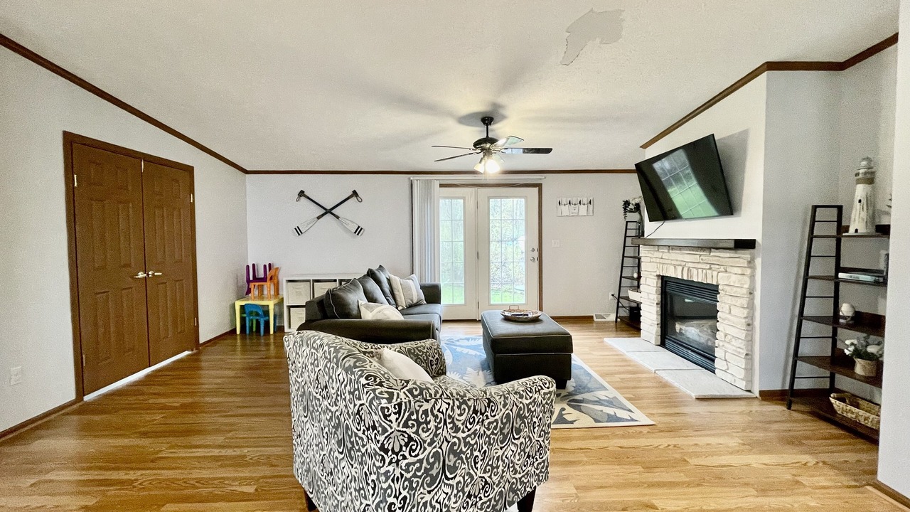 Photo of Livingroom in Sister Lakes