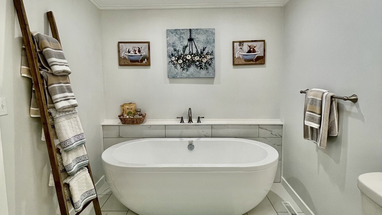 Photo of Bathroom in Sister Lakes