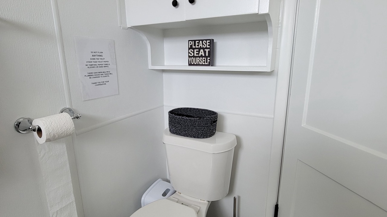 Photo of Bathroom in Lakeside