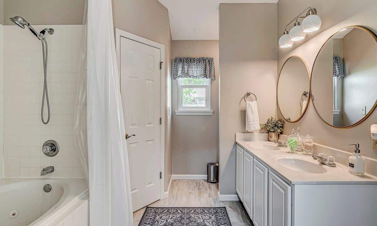 Photo of Bathroom in Westfield