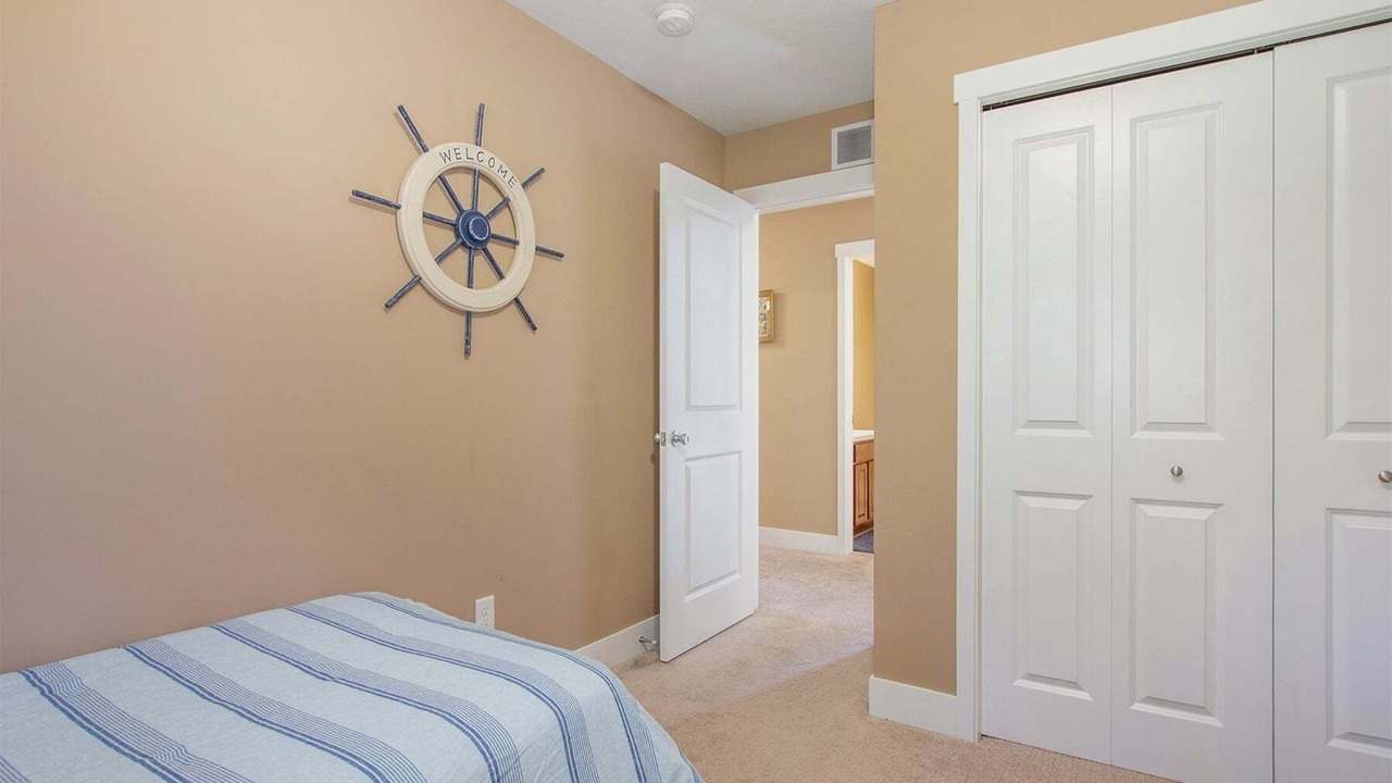 Photo of Bedroom in Saugatuck