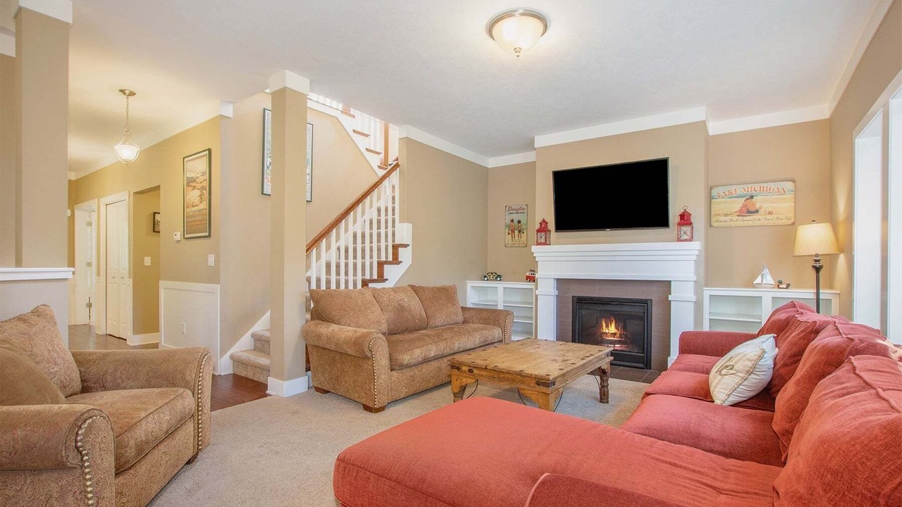 Photo of Livingroom in Saugatuck