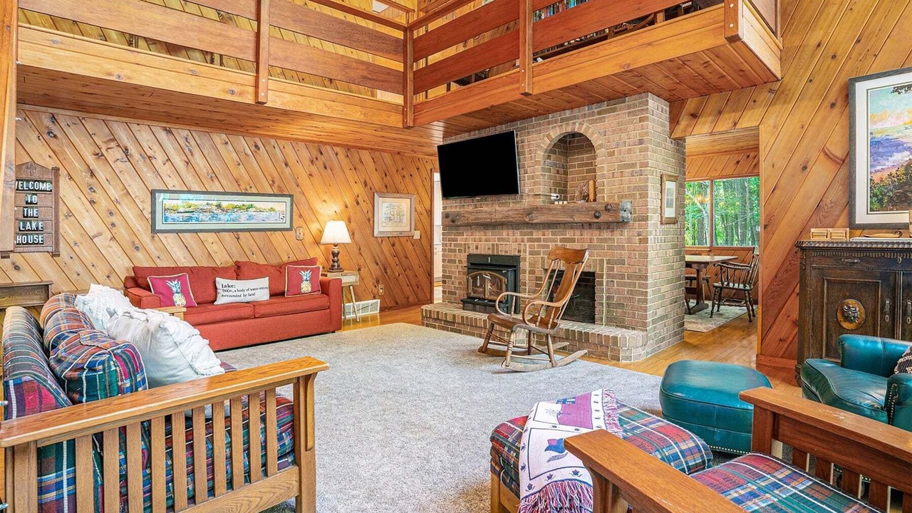 Photo of Livingroom in Fennville