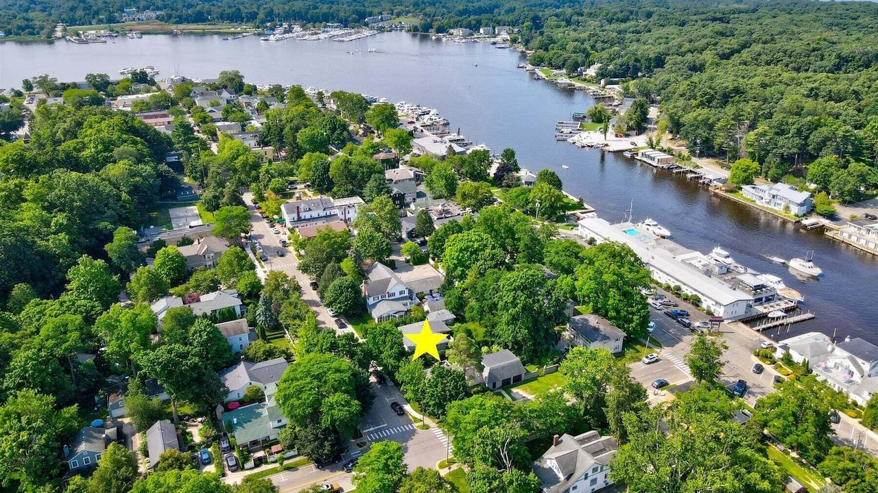 Photo of Others in Saugatuck