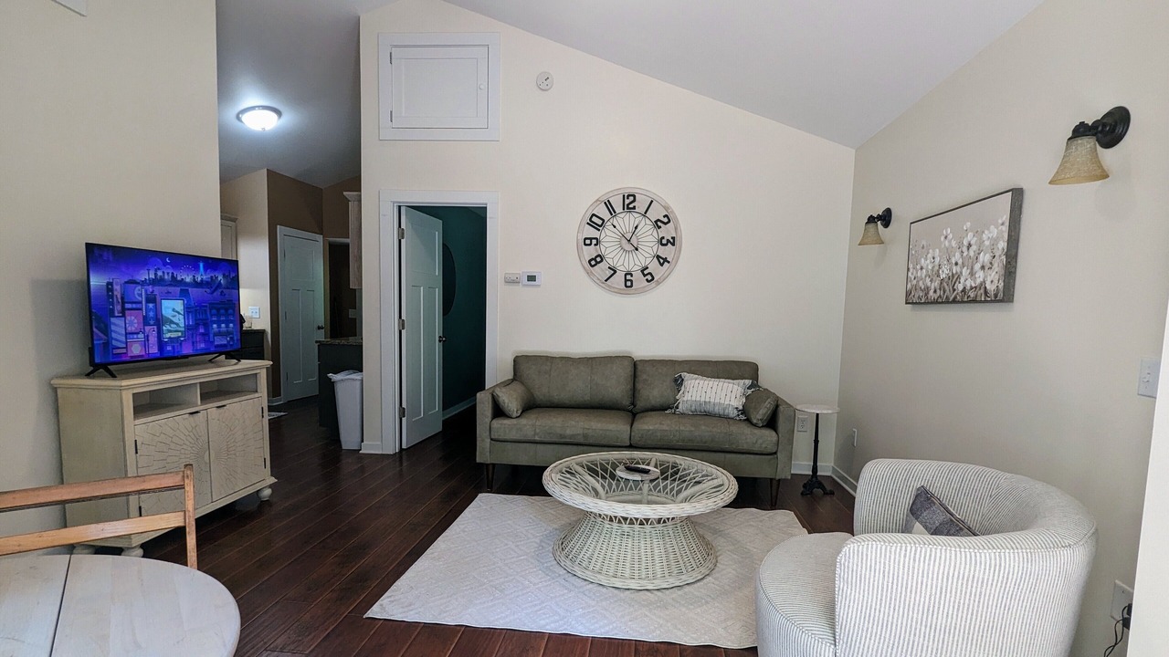 Photo of Livingroom in Shelby