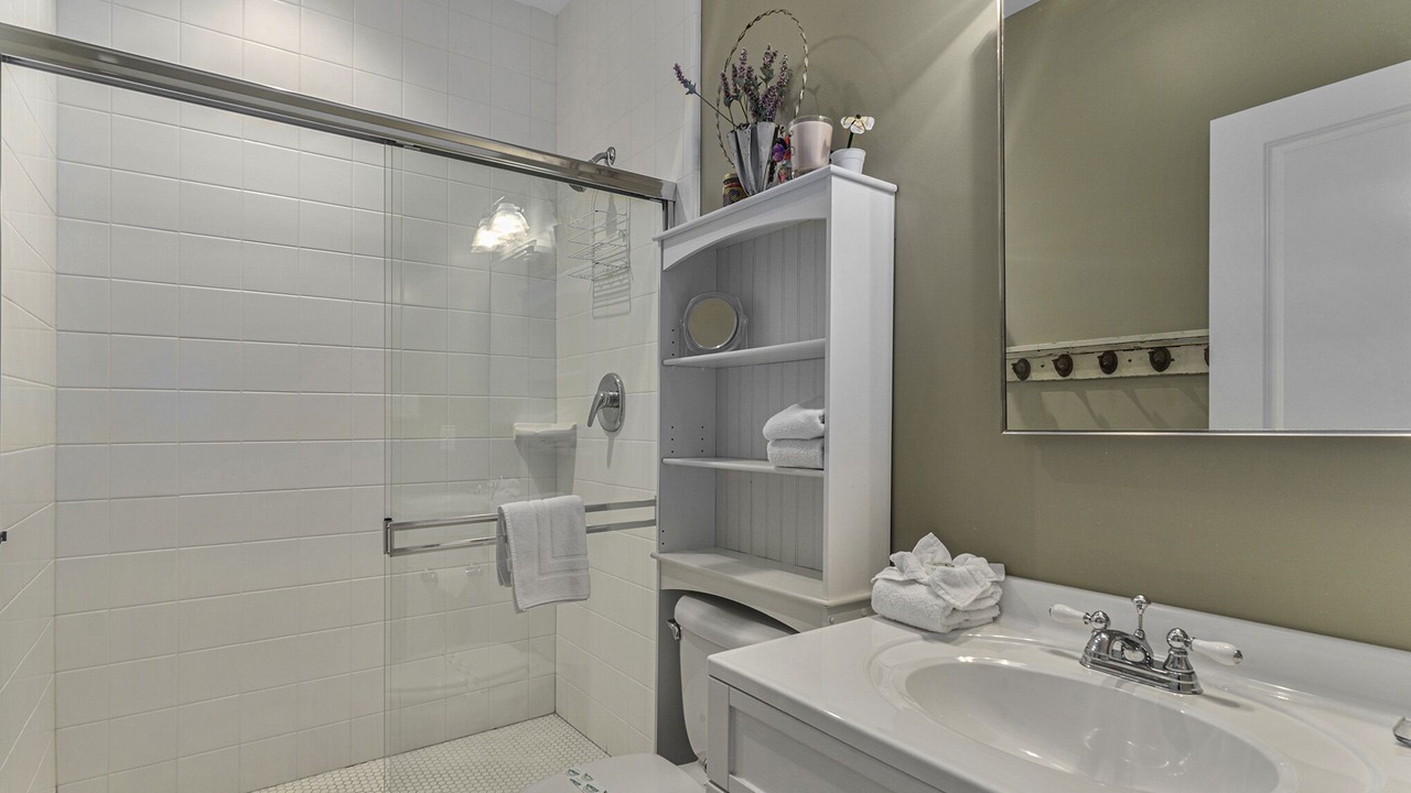 Photo of Bathroom in South Haven