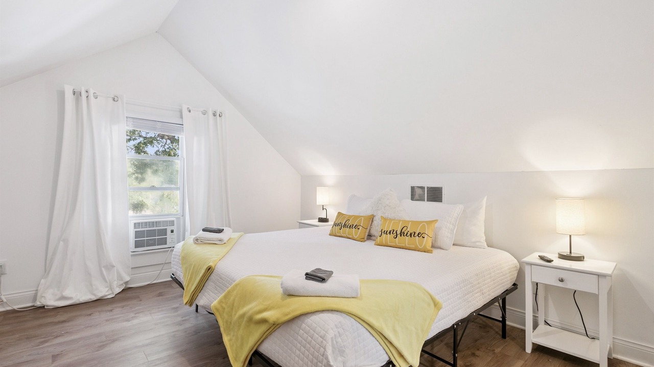 Photo of Bedroom in Michigan City