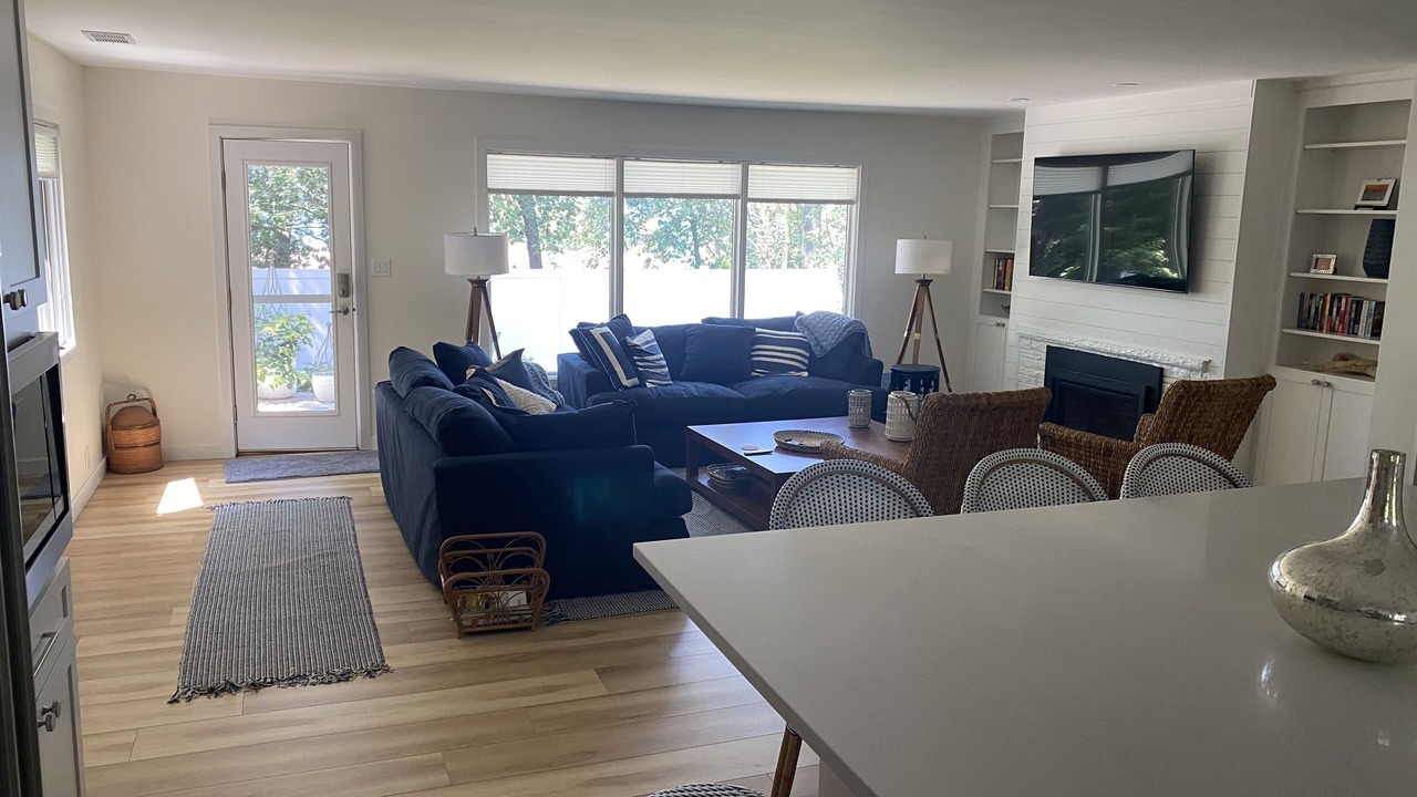 Photo of Livingroom in Long Beach