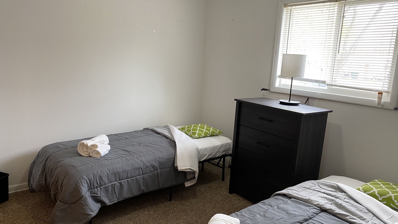 Photo of Bedroom in Lansing