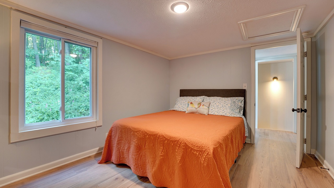 Photo of Bedroom in Smyrna