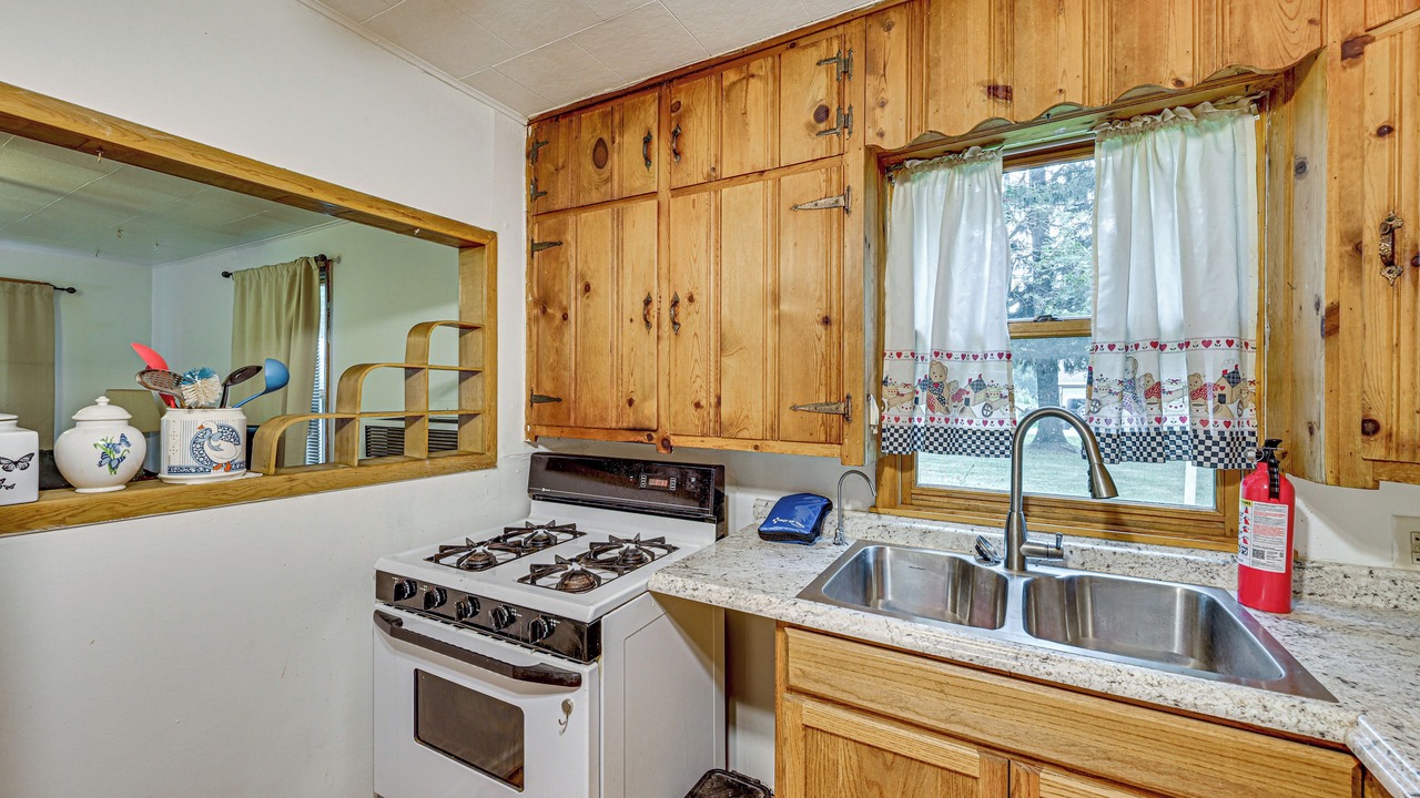 Photo of Kitchen in Hudson Lake