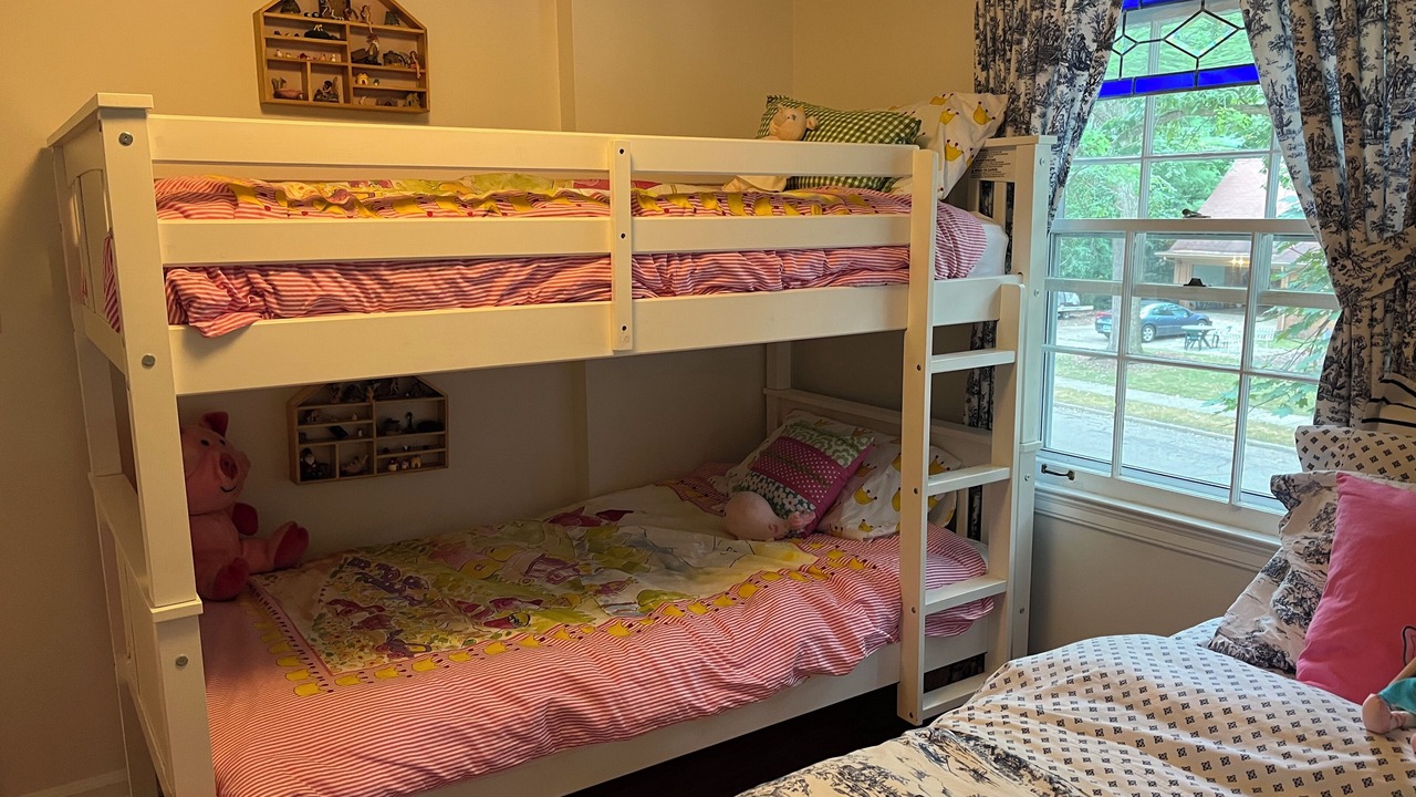 Photo of Bedroom in Ypsilanti