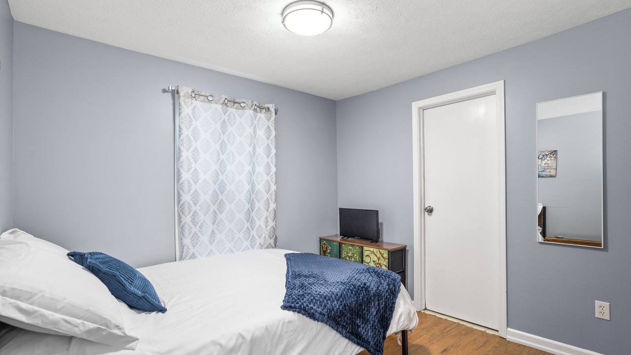 Photo of Bedroom in Shelbyville