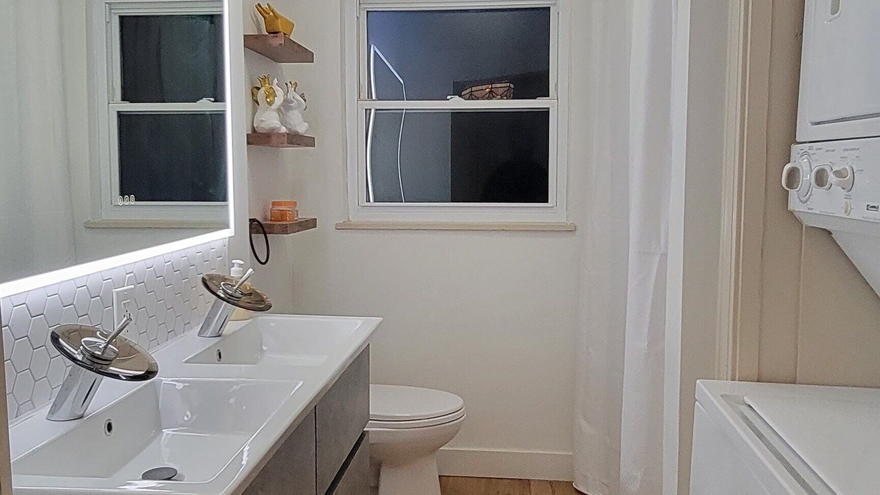Photo of Bathroom in Mount Saint Joseph