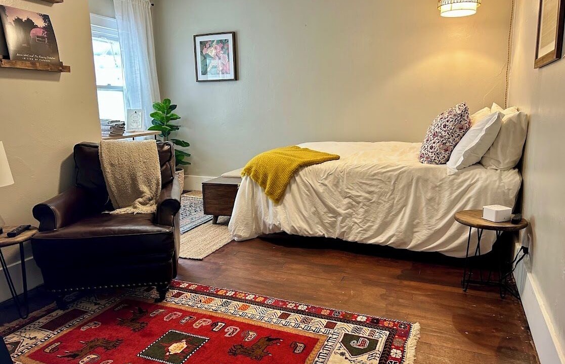 Photo of Bedroom in Keller Park