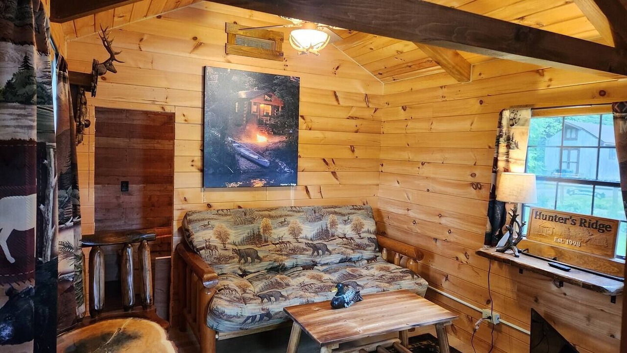 Photo of Livingroom in Colton