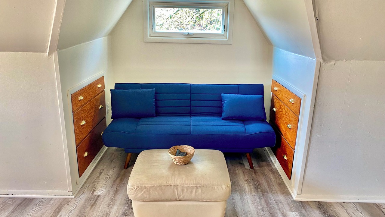 Photo of Livingroom in Crown Point