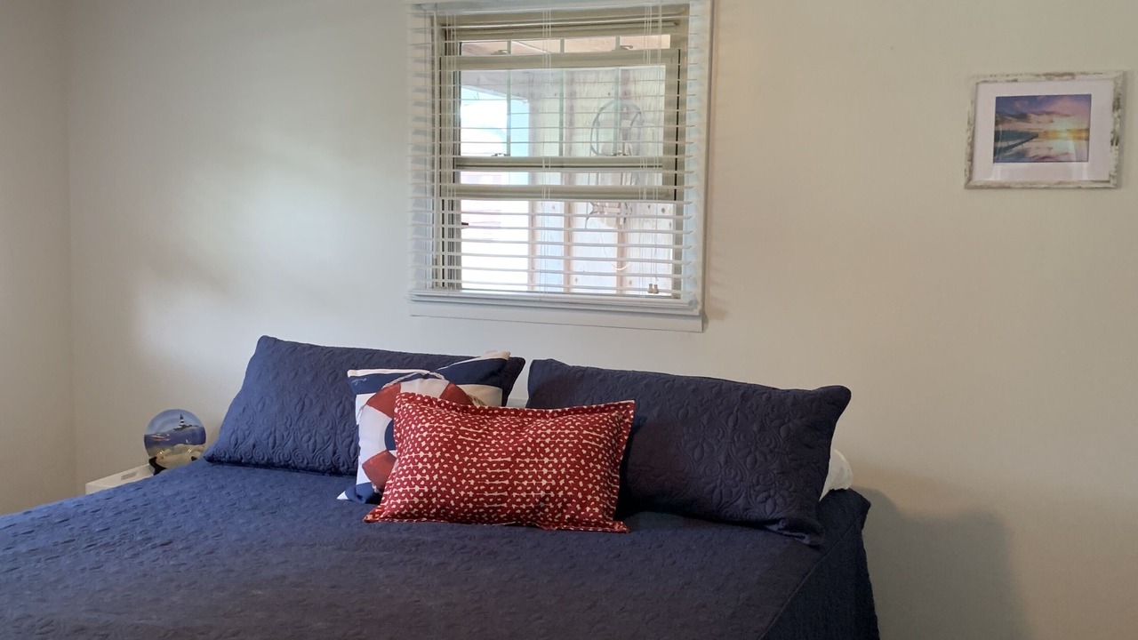 Photo of Bedroom in Silver Lake