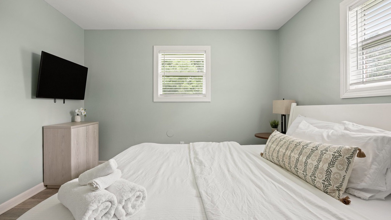 Photo of Bedroom in Acton