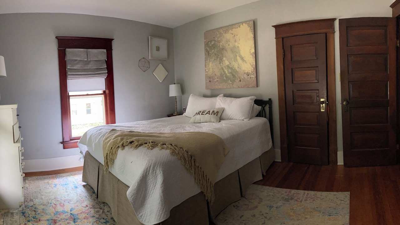 Photo of Bedroom in Mishawaka