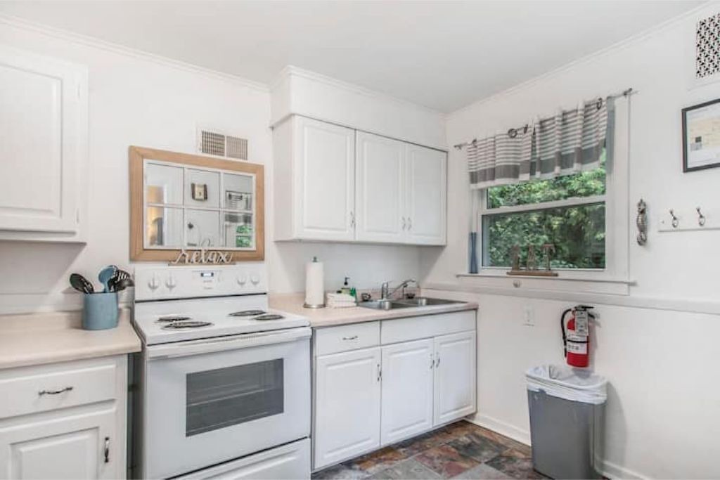 Photo of Kitchen in Saugatuck