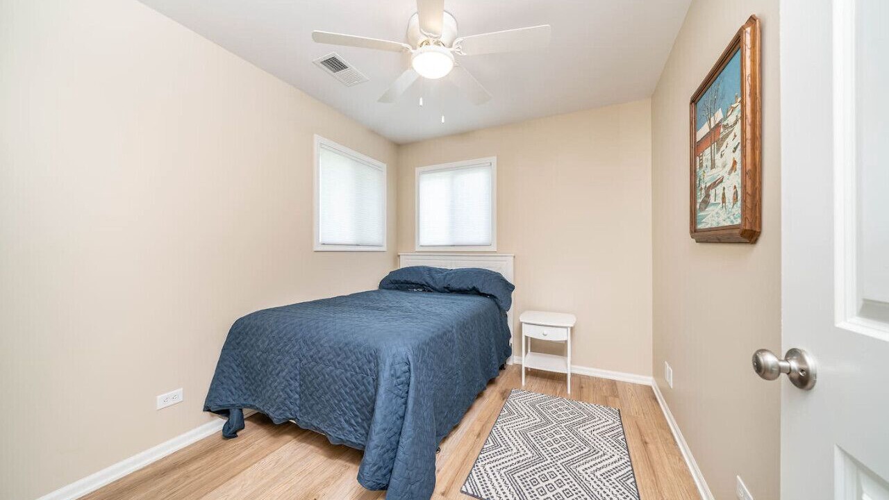 Photo of Bedroom in Paw Paw Lake
