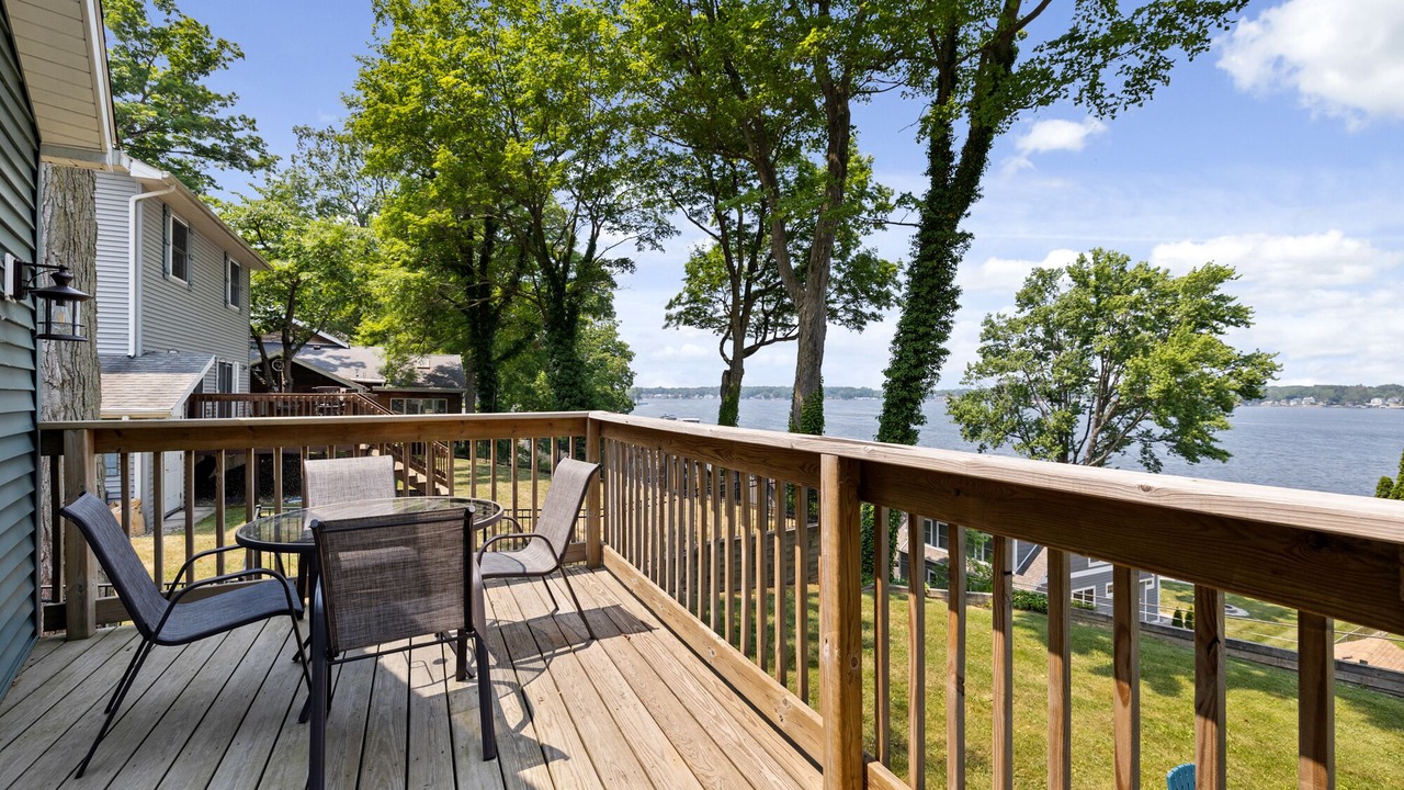 Photo of Outdoor in Paw Paw Lake