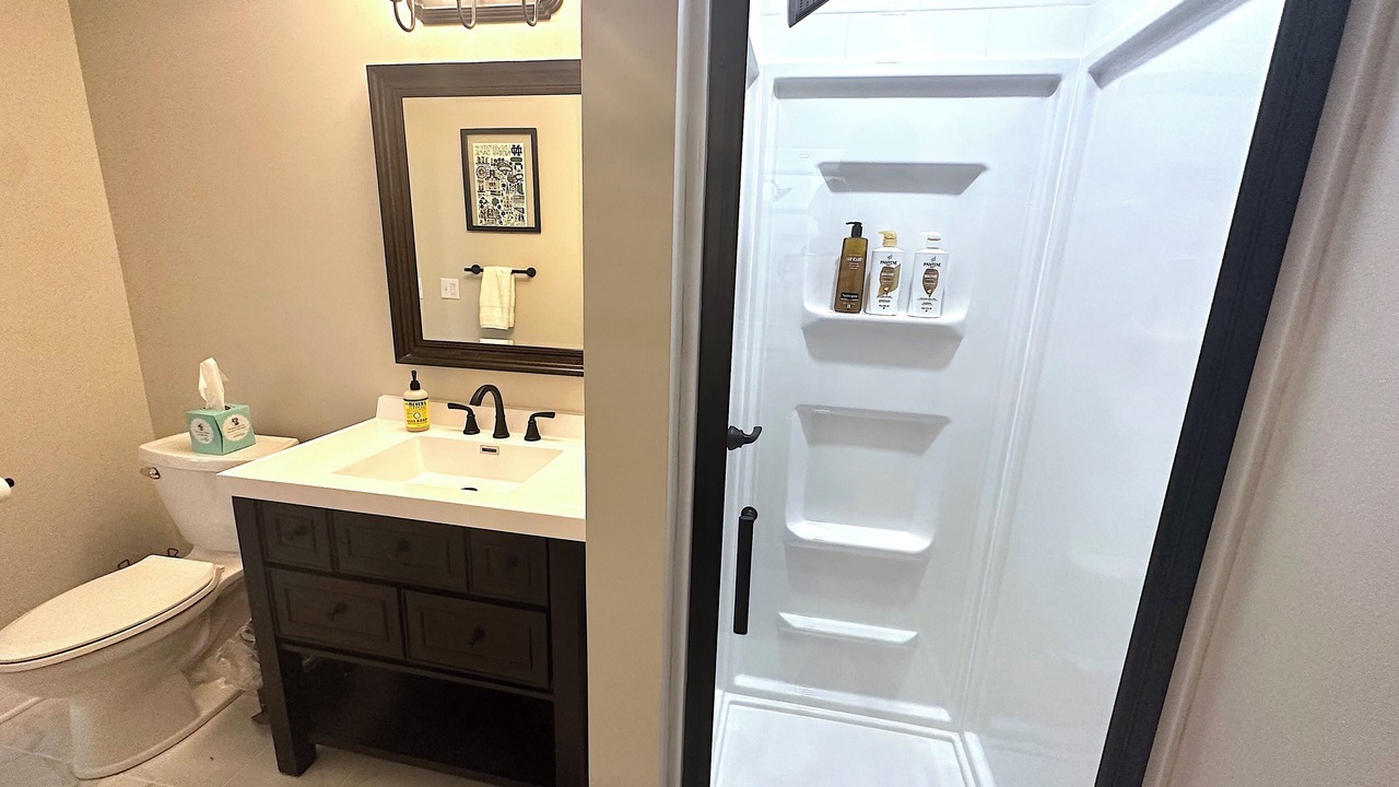 Photo of Bathroom in Northshore Triangle