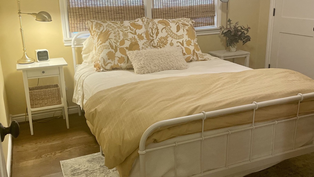 Photo of Bedroom in Lawrence
