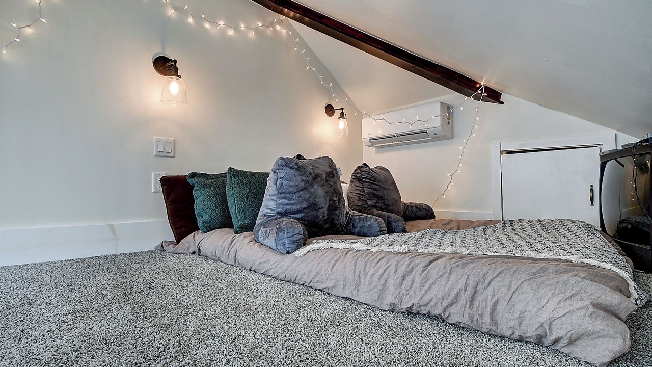Photo of Bedroom in Herron Morton